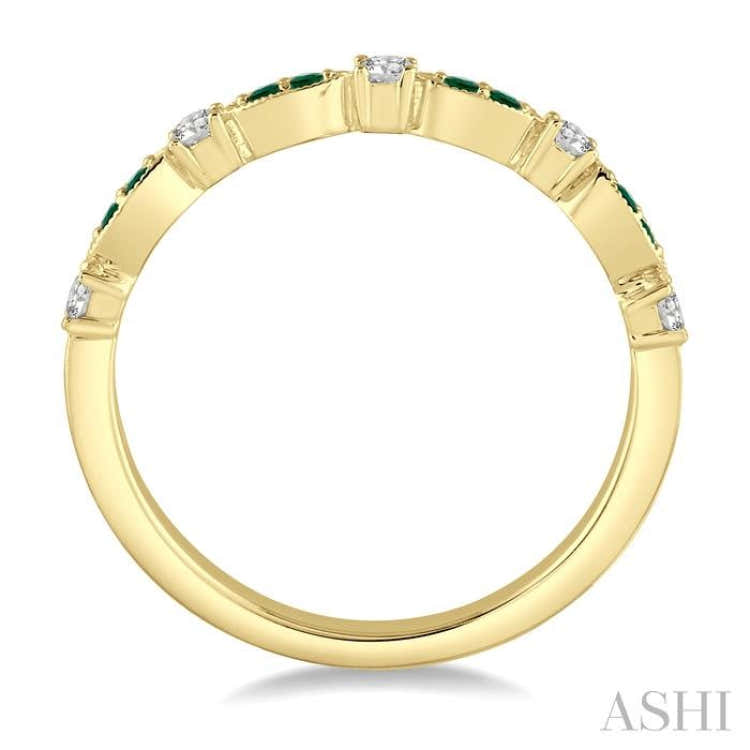1.35 MM Emerald and 1/6 Ctw Round Cut Diamond Precious Stone Wedding Band in 14K Yellow Gold