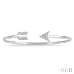 1/20 Ctw Circular Open Arrow Round Cut Diamond Cuff Bangle in Sterling Silver