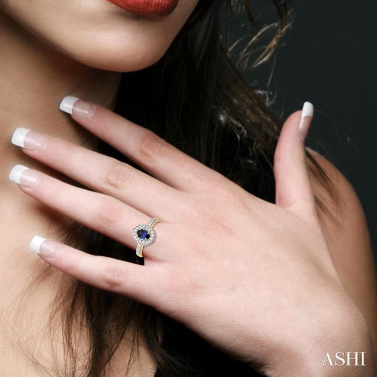 6x4 MM Oval Cut Sapphire and 1/4 Ctw Round Cut Diamond Ring in 14K Yellow Gold