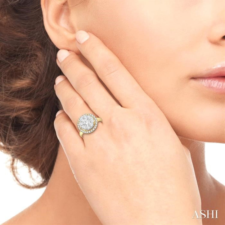 1 1/2 Ctw Lovebright Round Cut Diamond Engagement Ring in 14K Yellow and White Gold