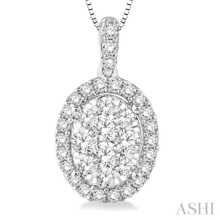 3/4 Ctw Oval Shape Diamond Lovebright Pendant in 14K White Gold with Chain