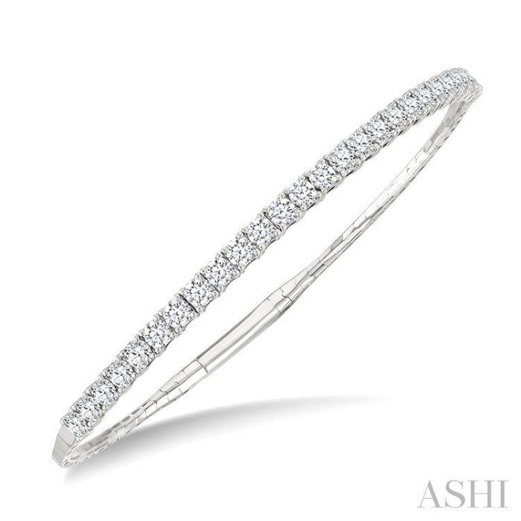 3 Ctw Round Cut Diamond Halfway Straight Flex Bangle in 14K White Gold