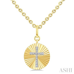 1/10 Ctw Latin Cross Round Cut Diamond Pirouette Fluted Circle Medallion Pendant With Chain in Yellow Gold Vermeil