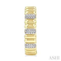 1/10 Ctw Bold Ribbed Round Cut Diamond Pirouette Fashion Hoop Earrings in Yellow Gold Vermeil
