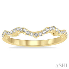 1/5 Ctw Round Cut Diamond Wedding Band in 14K Yellow Gold