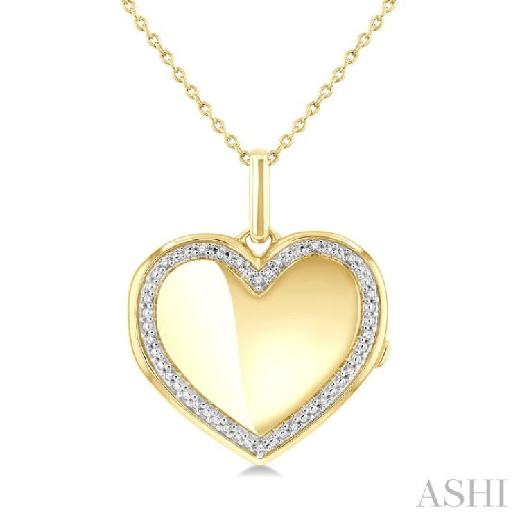 1/10 Ctw Heart Shape Round Cut Diamond Keepsake Locked Pendant With Chain in Yellow Gold Vermeil