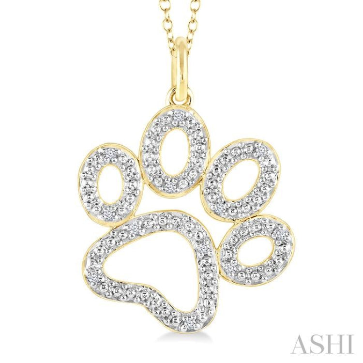 1/20 Ctw Dog Paw Round Cut Diamond Pendant With Chain in Yellow Gold Vermeil