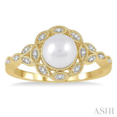 6.5 MM Cultured Pearl and 1/20 Ctw Round Cut Diamond Ring in Yellow Gold Vermeil