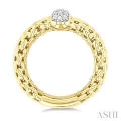 1/8 Ctw Bold Cable Chain Inspired Round Cut Diamond Fashion Ring in Yellow Gold Vermeil