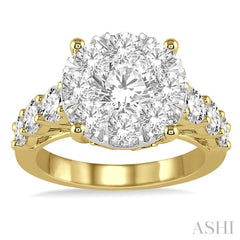 2 Ctw Round Cut Lovebright Diamond Ring in 14K Yellow and White Gold