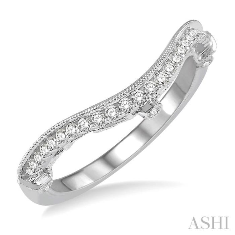 1/4 Ctw Ethnic Milgrain Curve Round Cut Diamond Wedding Band in 14K White Gold