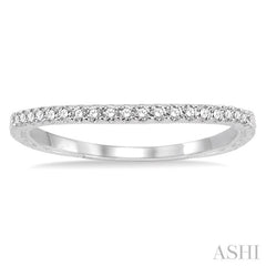 1/6 Ctw Round Cut Diamond Wedding Band in 14K White Gold