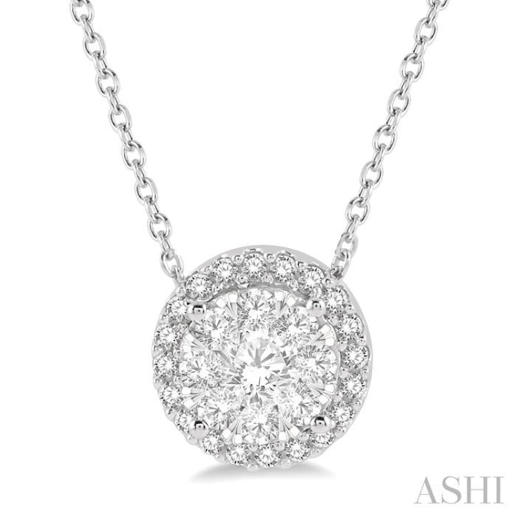 1/2 Ctw Lovebright Round Cut Diamond Pendant With Chain in 14K White Gold