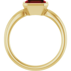 14K Yellow Gold Natural Mozambique Garnet Solitaire Ring