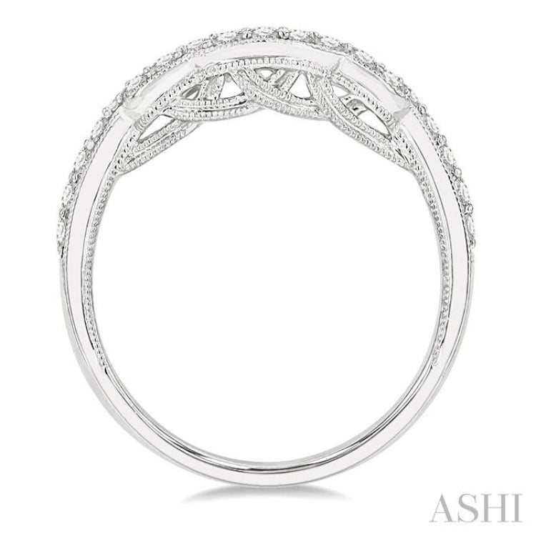 3/8 Ctw Stepped Lattice Arch Round Cut Diamond Wedding Band in 14K White Gold