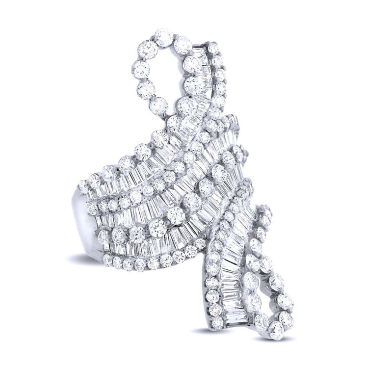 3.98ct 18k White Gold Diamond Baguette Lady's Ring
