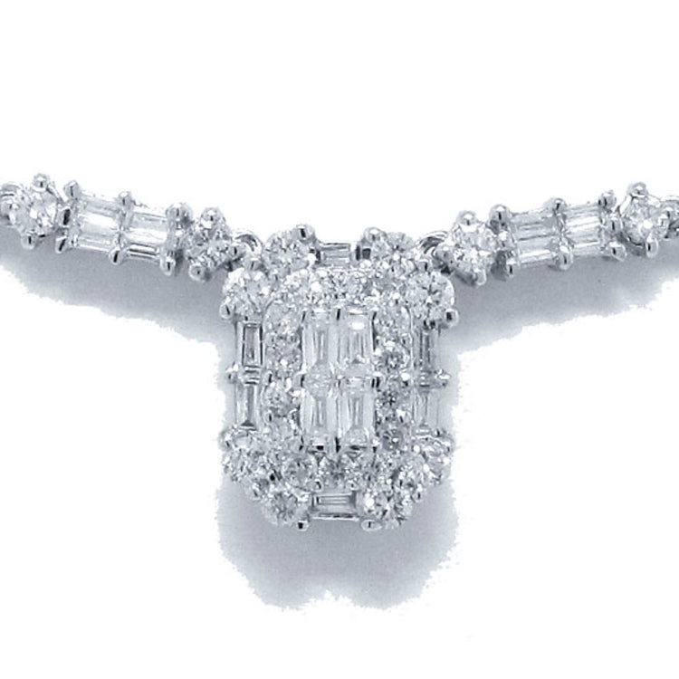 5.44ct 18k White Gold Diamond Necklace