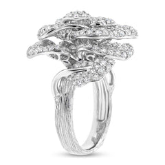 4.48ct 18k White Gold Diamond Flower Ring