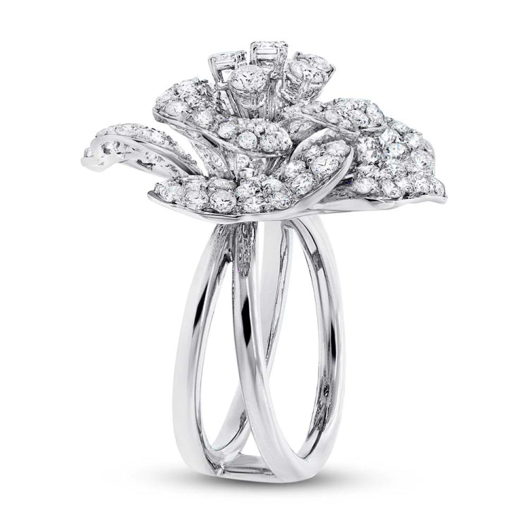 5.54ct 18k White Gold Diamond Flower Ring