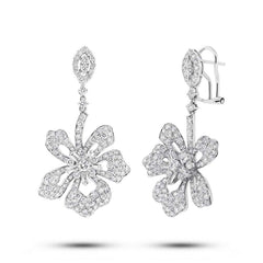 4.57ct 18k White Gold Diamond Flower Earring