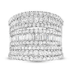3.21ct 18k White Gold Diamond Lady's Ring