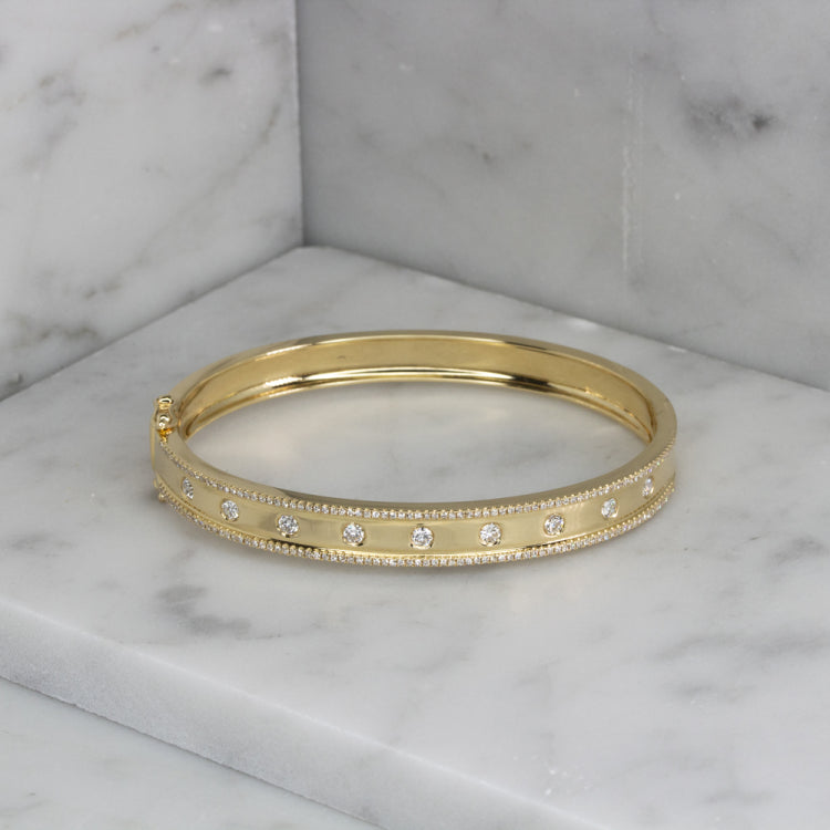 0.97ct 14k Yellow Gold Diamond Bangle