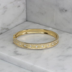 0.97ct 14k Yellow Gold Diamond Bangle