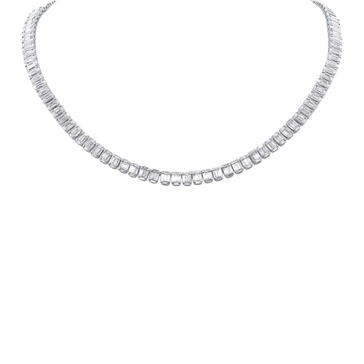 5.15ct 18k White Gold Diamond Baguette Necklace