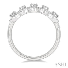 Diamond Fashion Rings  -  Women'