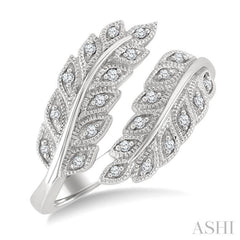 1/10 Ctw Round Cut Diamond Leaf Ring in Sterling Silver