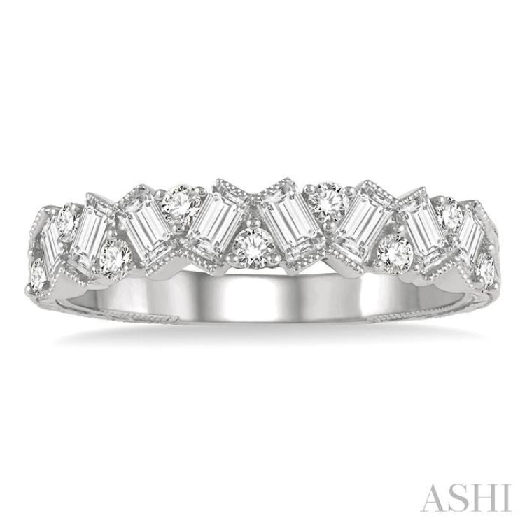 5/8 Ctw Zigzag Baguette and Round Cut Diamond Band in 14K White Gold