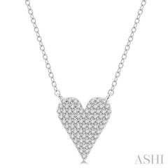 1/4 Ctw Heart Charm Round Cut Diamond Fashion Pendant With Chain in 10K White Gold