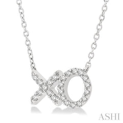 1/6 Ctw 'XO' Hugs and Kisses Round Cut Diamond Petite Fashion Pendant With Chain in 10K White Gold