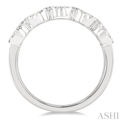 3/4 Ctw 5-Stone Lovebright Round Cut Diamond Band in 14K White Gold