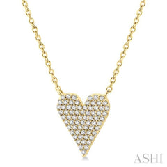 1/4 Ctw Heart Charm Round Cut Diamond Fashion Pendant With Chain in 10K Yellow Gold