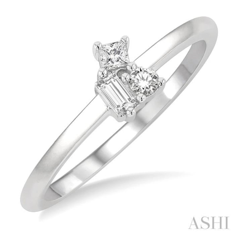 1/6 Ctw Petite Tri-Stone Scatter Princess, Baguette & Round Cut Diamond Fashion Ring in 10K White Gold