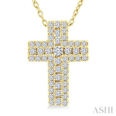 1/4 Ctw Cross Round Cut Diamond Fashion Pendant With Chain in 14K Yellow Gold