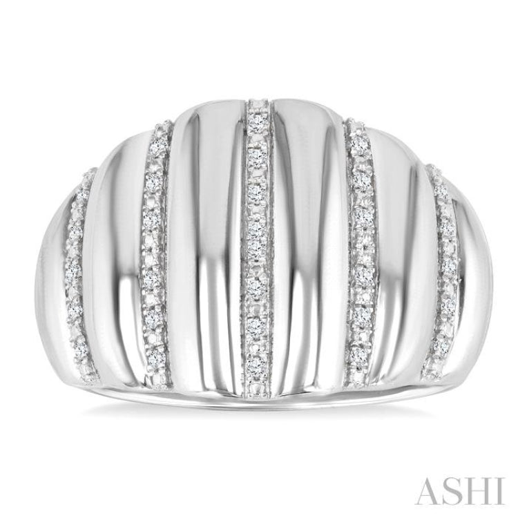 1/10 Ctw Ribbed Dome Shape Round Cut Diamond Bold Wide Fashion Band in Sterling Silver