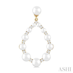 2 MM-4.5 MM Drop Tear Round Shape Cultured Pearls and 1/4 Ctw Round Cut Diamond Fashion Earring in 14K Yellow Gold