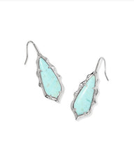 KENDRA SCOTT