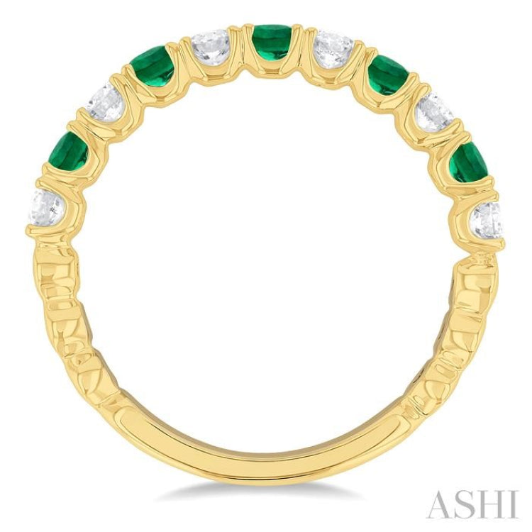 2.6 MM Emerald and 3/8 Ctw Round Cut Diamond Precious Wedding Band in 14K Yellow Gold