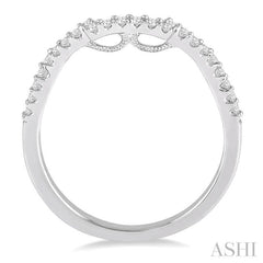 1/5 ctw Round Cut Diamond Wedding Band in 14K White Gold