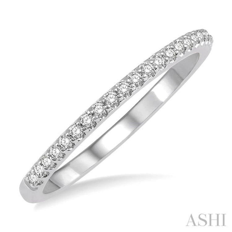 1/5 ctw Round Cut Diamond Wedding Band in 14K White Gold