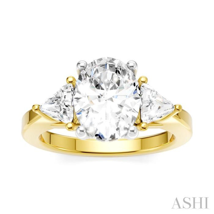 1/2 Ctw Oval Shape Trillion Cut & Round Cut Diamond Semi-Mount Engagement Ring in 14K Yellow and White Gold