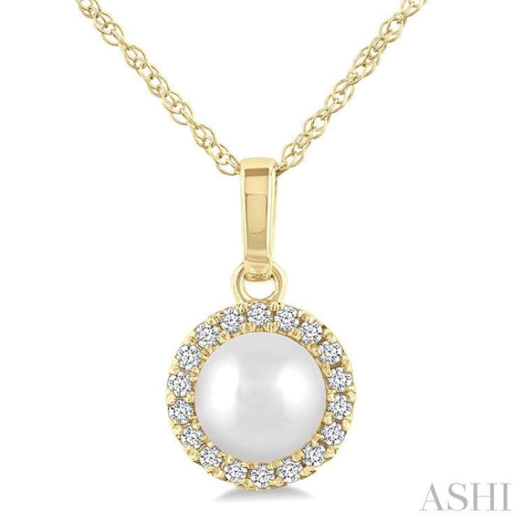 5 MM Cultured White Pearl and 1/20 Ctw Single Cut Diamond Halo Pendant With Chain in 14K Yellow Gold
