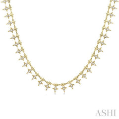 3/4 Ctw Star Spikes Round Cut Diamond Fashion Necklace in 14K Yellow Gold