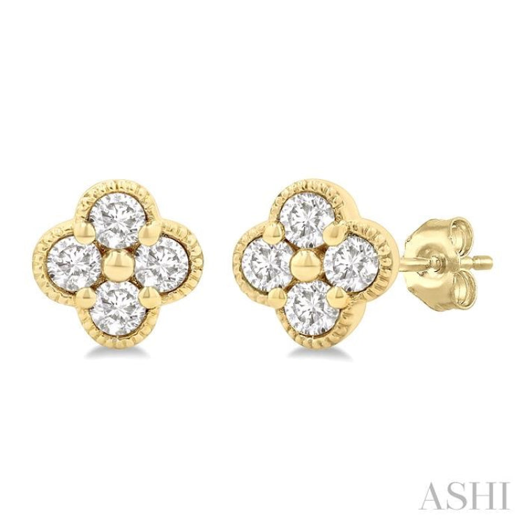 1/5 Ctw Clover Round Cut Diamond Fashion Earrings in 14K Yellow Gold