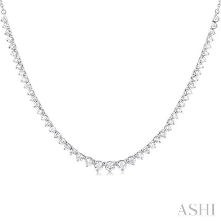 1 3/4 Ctw Halfway Graduated Round Cut Diamond Riviera Necklace in 14K White Gold