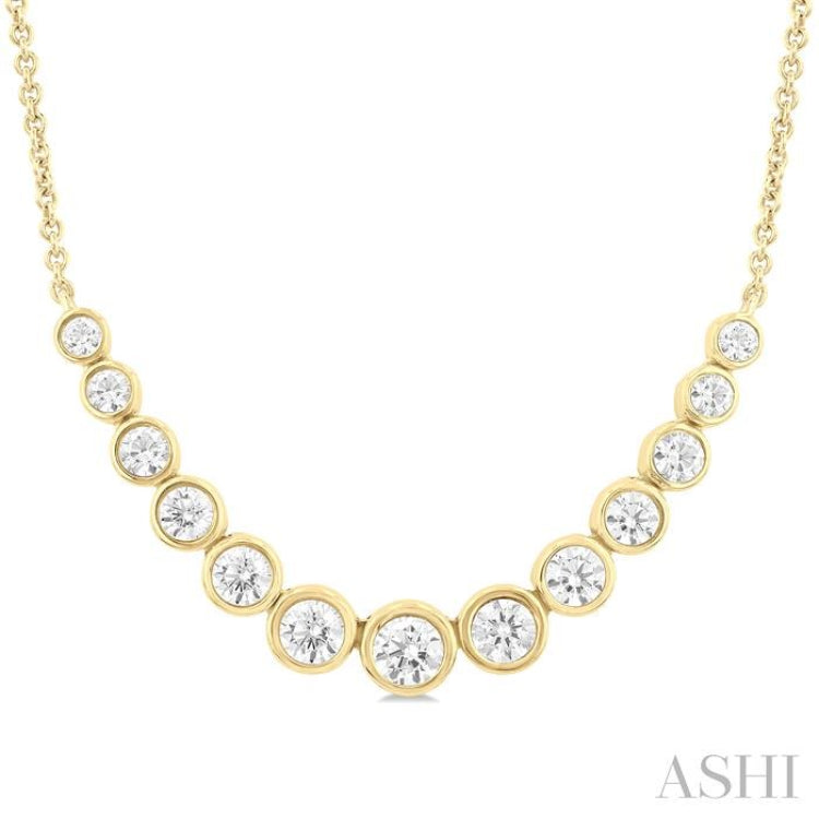 1 Ctw Graduated Bezel Set Round Cut Diamond Smile Necklace in 14K Yellow Gold