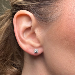 Diamond Earring